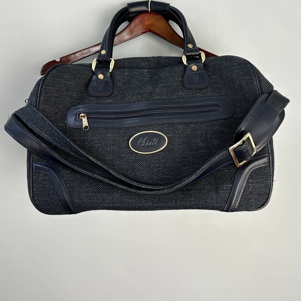 Vitali Black Duffle Bag Adjustable Straps Zipper Closure Carry Handles Unisex